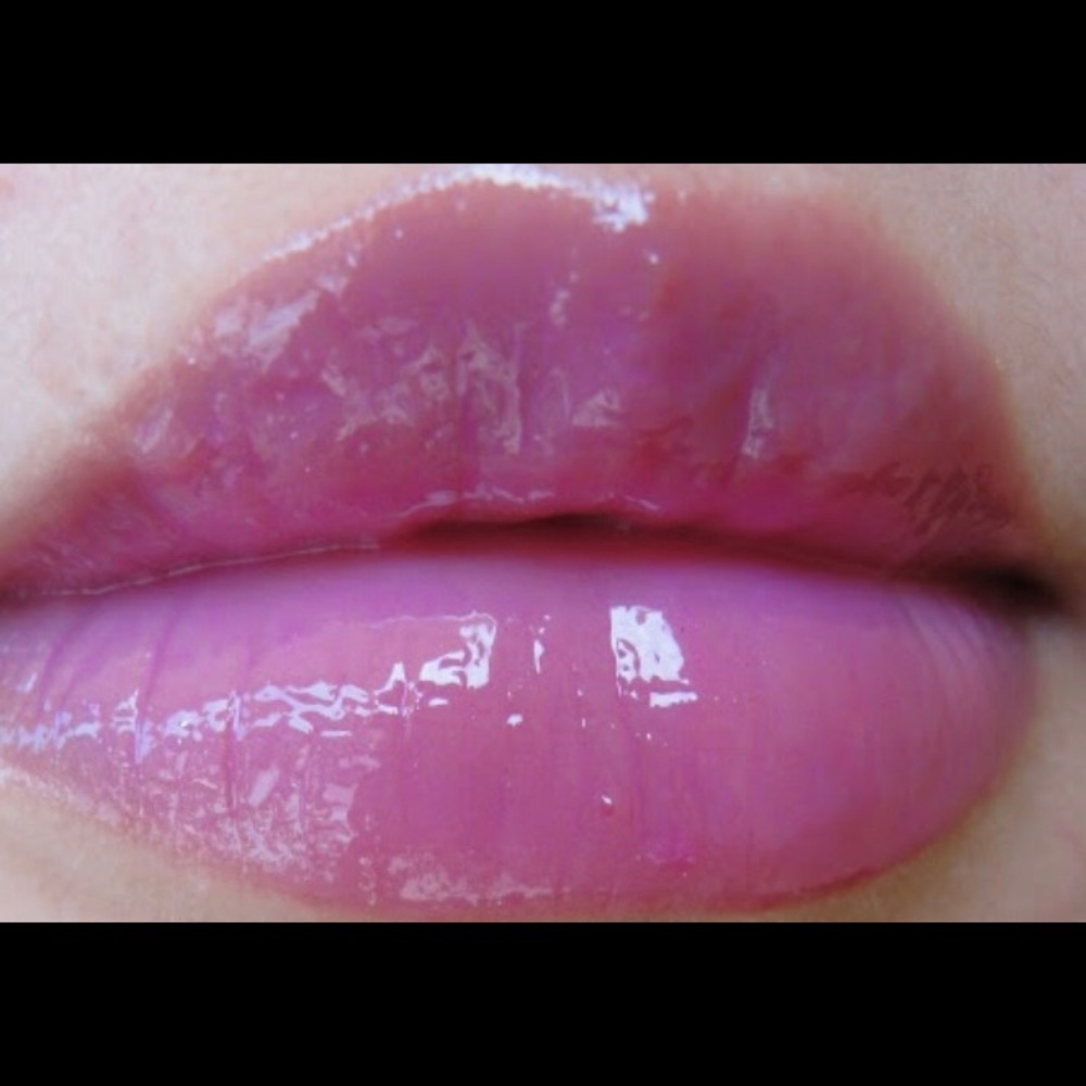 Allyson Rubin vegan and gluten free lipgloss